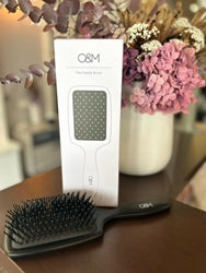 Original Mineral The Paddle Brush