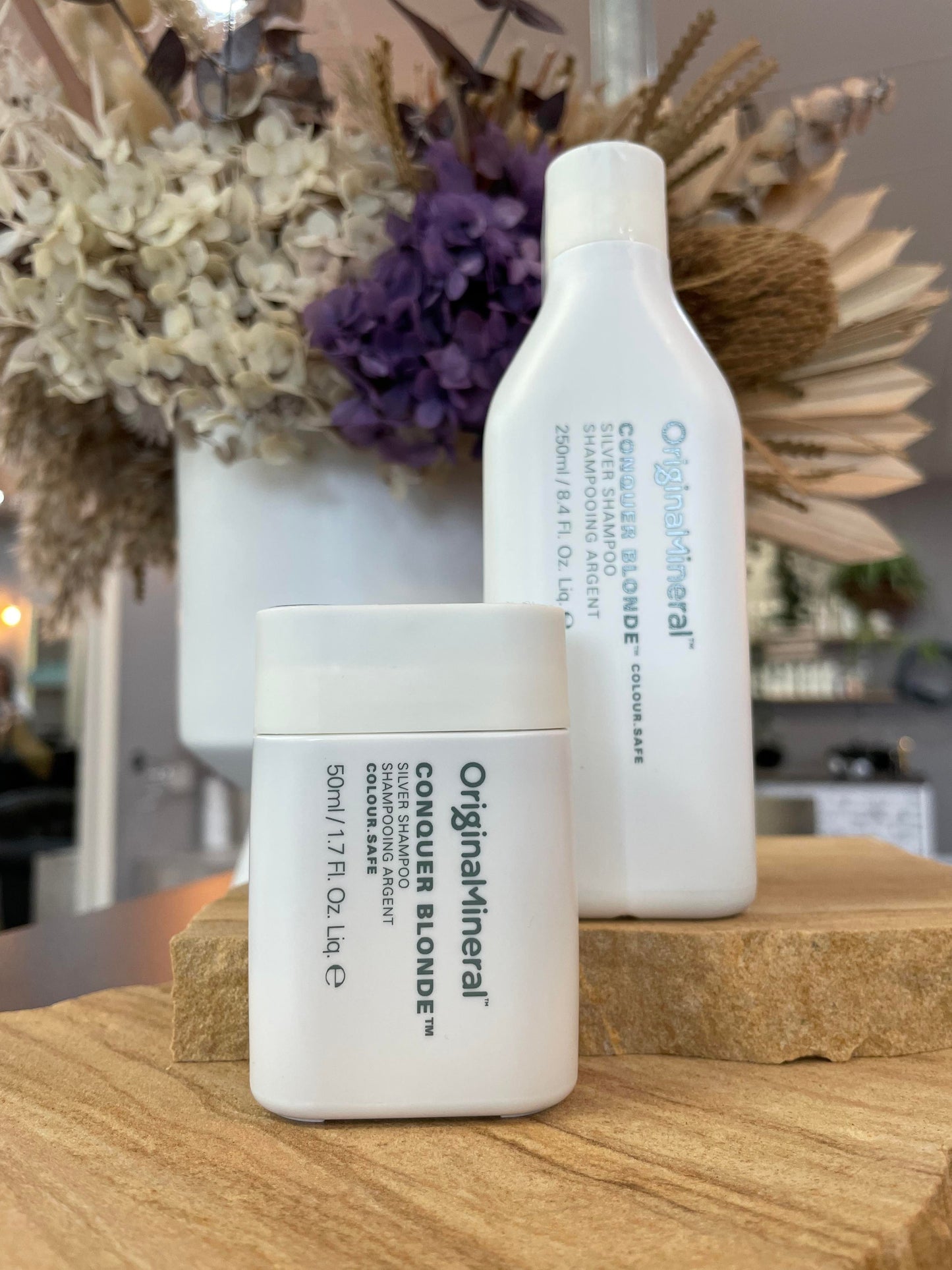 Original Mineral Conquer Blonde Shampoo